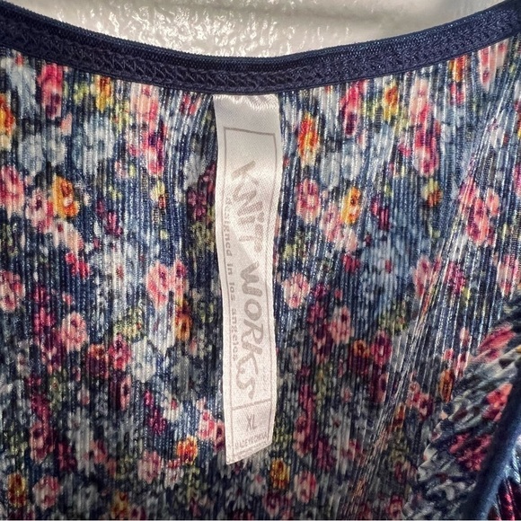 Knit Works Ribbed Tank Top Navy Floral - Picture 8 of 9